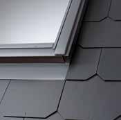 A moldura isolante é composta por uma moldura em aço galvanizado e espuma de polietileno que elimina a ponte térmica entre a janela e o telhado. A tela e a calha asseguram uma vedação durável.