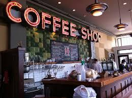 Dicas para Coffeeshops e Cafeterias Os coffee shops e cafeterias vêm ocupando lugar de destaque na história recente do café no Brasil.