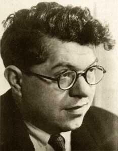 Fred Hoyle 1948: O Universo em Estado Estacionário Frederick Hoyle (1915-2001) foi um astrônomo e matemático inglês Tornou-se famoso principalmente por sua contribuição para a teoria da