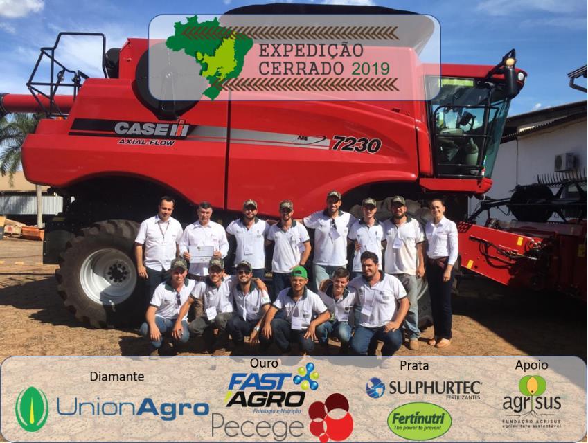 No período da tarde, o grupo dirigiu-se a Planalto Case, na qual foram apresentados maquinários agrícolas atuais, como o trator Pluma 230 e a colhedora 7230, além de acompanharmos um vídeo