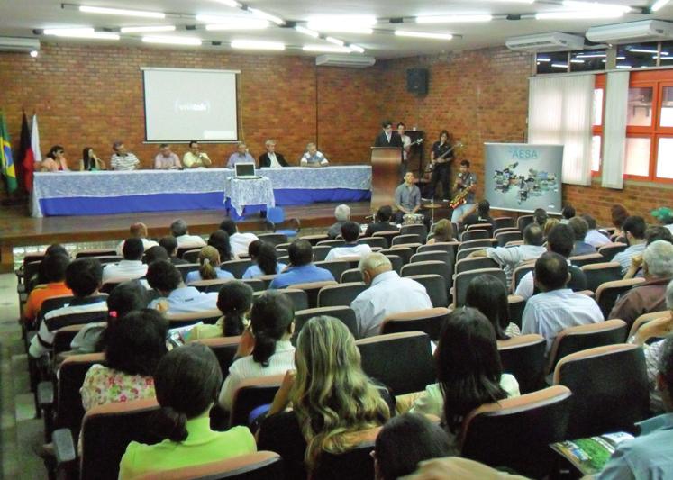 Evento realizado no auditório do Centro de Extensão José Farias da Nóbrega, campus da Universidade Federal de Campina Grande (UFCG).