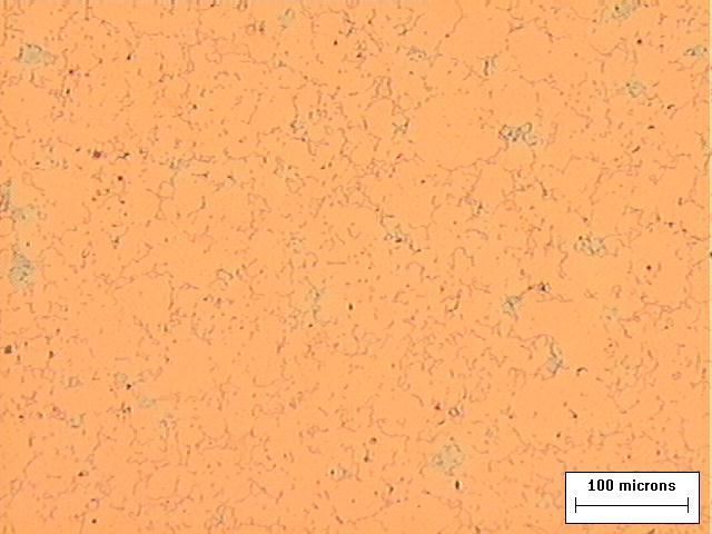 Fig.7- Micrografia óptica: liga Cu-1%Ni-0,5%Cr compactada