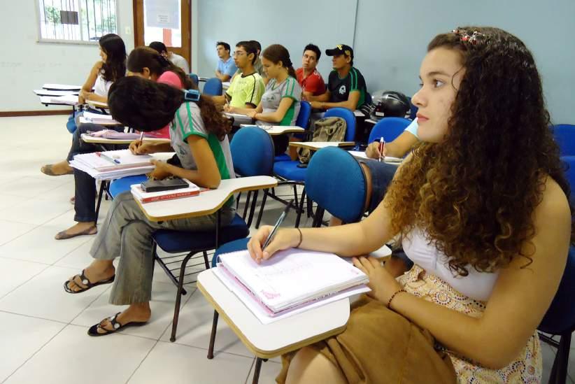 Educação em Populações e Grupos Tradicionais Educação a Distância Dialogo inter-religioso B - NÚCLEO INTEGRADOR /COMUM: Educação Ambiental Informática Básica Teatro Artes Cênicas Educação Sexual