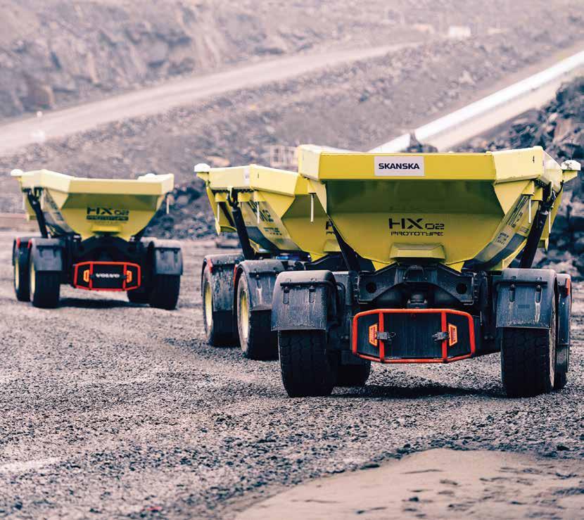 TECNOLOGIA IMAGENS: VOLVO CE O caminho da eletromobilidade Em parceria com a Skanska, a Volvo CE exibe seus protótipos autônomos,