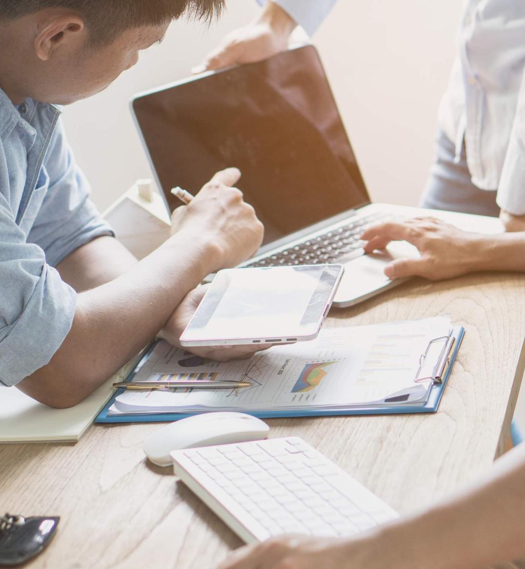 AÇÕES DO INBOUND MARKETING A primeira etapa para a efetivação da estratégia foi mapear as dores das personas do Sebrae/SC.