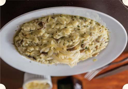 Abóbora com Gorgonzola Arroz arbóreo, caldo de legumes, abóbora, queijo gorgonzola, parmesão e