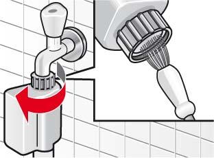 Desenrosque a mangueira de admissão de água da torneira da água. Limpe o crivo com uma pequena escova ou pincel. Conecte novamente a mangueira. Abra a torneira da água.