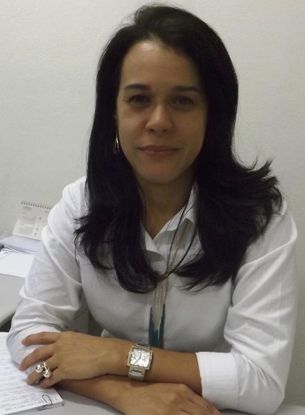 2 Informe Faceli Editorial Sandra Mara Mendes da Silva Bassani* Diretora Presidente Dois grandes eventos foram realizados neste mês de setembro na Faculdade.