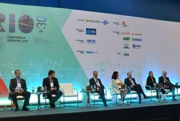 A Conferência, que teve um público de 800 pessoas vindas de todos os estados do Brasil e de países estrangeiros, contou com uma atividade para neutralização de carbono.