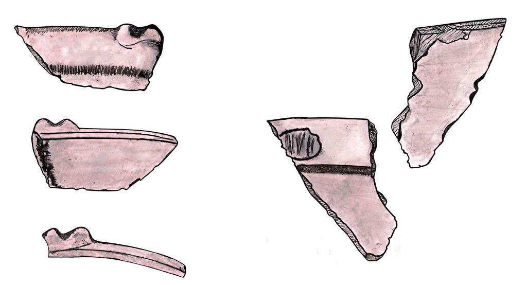 Figura 4. Fragmentos de borda com apliques. À esquerda, aplique no lábio, formando asa; à direita negativo de aplique com ranhuras.