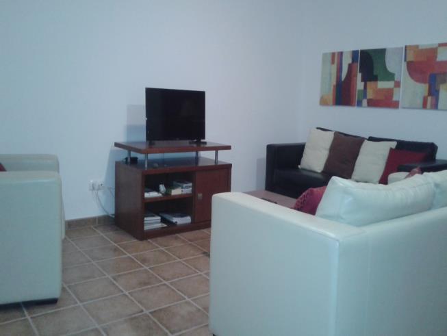 Apartamento Vila Mar 1 Sala/living room: Tv Internet/ Wi-fi