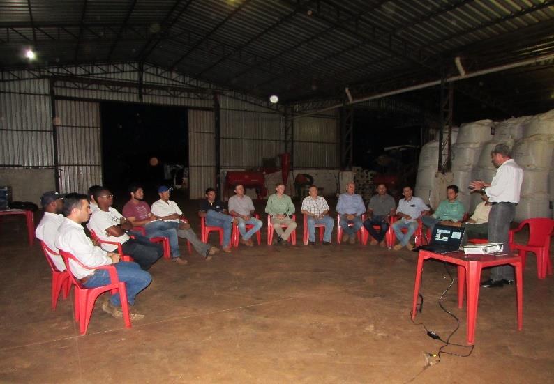 A Ampasul como coordenadora levou números e informações relevante de manejo que aconteceram até o momento, principalmente sobre a praga do bicudo, essas reuniões servem de balizadores das operações