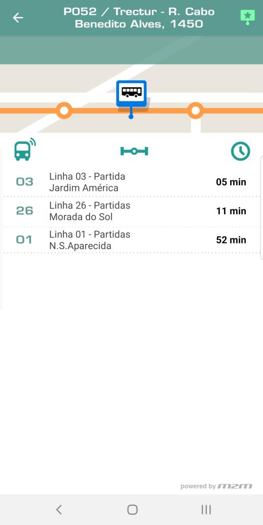 O aplicativo mostra a linha e o tempo estimado para o ônibus chegar no ponto.