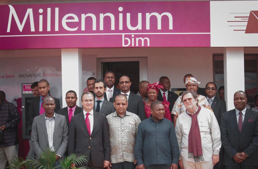 Filipe Nyusi inaugura balcão Millennium BIM em Muecate O Presidente Filipe Jacinto Nyusi inaugurou recentemente no distrito de Muecate, Província de Nampula, o primeiro balcão do Millennium BIM