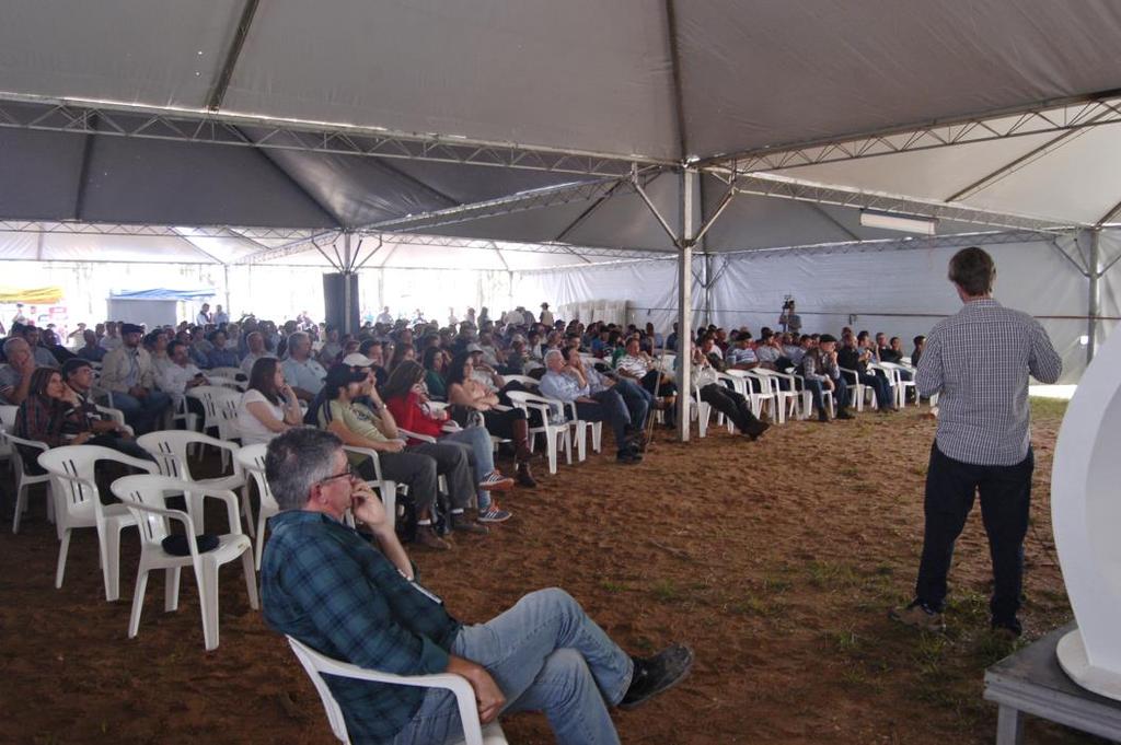 Palestra 1 (30 minutos): Caso de sucesso integração lavoura pecuária em terras baixas na Planície Costeira Interna à Lagoa dos