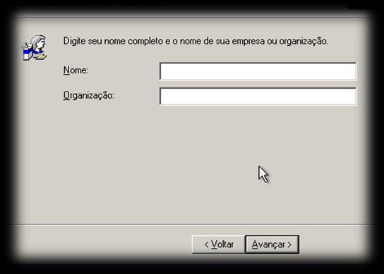 Esta por padrão já vem configurada como Português Brasil e layout do teclado como ABNT.