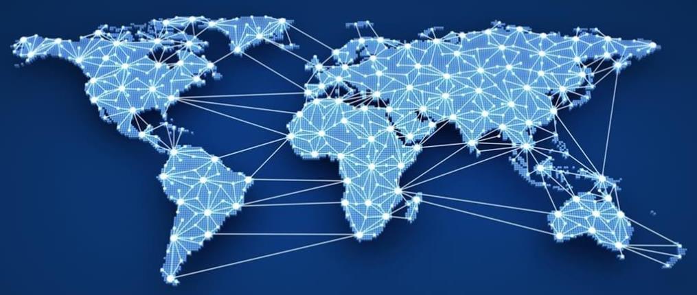 A Internet surgiu em meados da década de oitenta como sistema global de redes de computadores interligadas que utilizam um conjunto próprio de protocolos (TCP/IP) com o objetivo de servir
