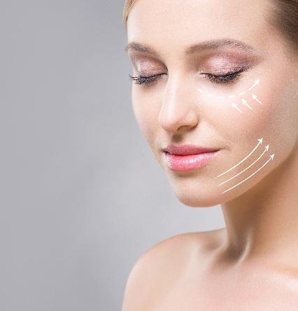 A técnica promove um tratamento intenso da face com a combinação do potente