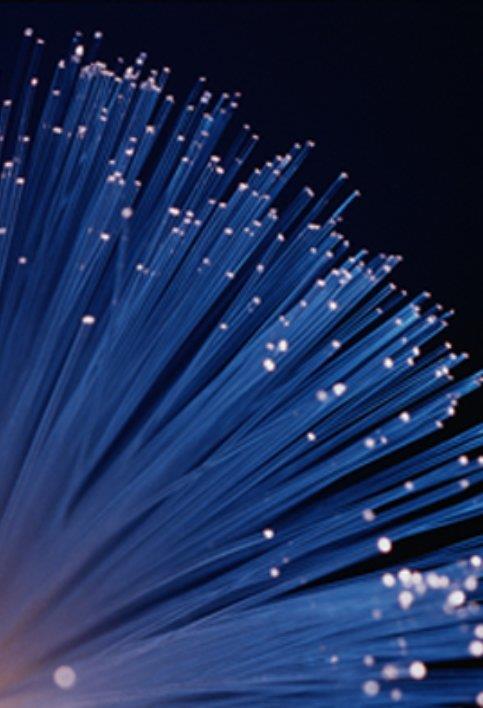 Telecomunicações O Paraná foi o primeiro Estado 100% digital coberto por fibras ópticas Mais de 160 mil