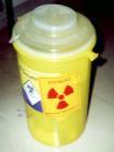 contaminados com radionuclídeos, provenientes de laboratórios