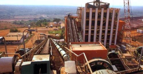 Missão Bumbar Mining actua concretas: com sete missões Prover consultoria integrada de comunicação e de negócios às empresas que actuam no Sector de Recursos Minerais de Angola; Prestar serviços de