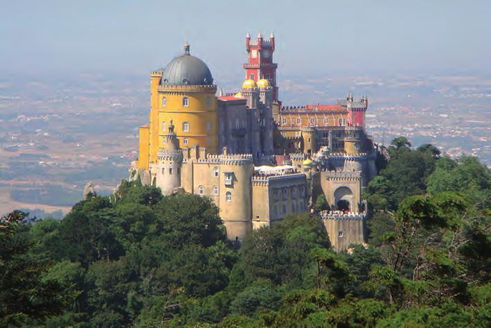 GRUPO III 1. Observe a Figura 1 e leia o Texto A. Figura 1 D. Fernando II e Barão von Eschwege, Palácio da Pena, Sintra, 1838-1868/1885 in https://pt.wikipedia.org (consultado em outubro de 2018).