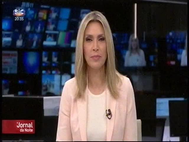 A12 SIC Duração: 00:25:06 OCS: SIC - Jornal da Noite ID: