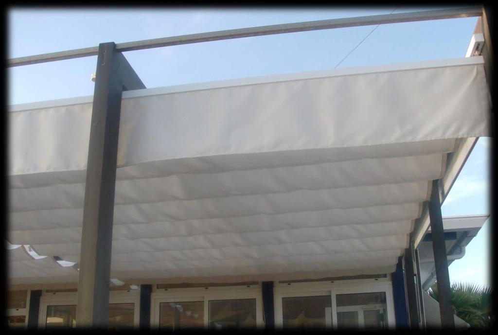 Adaptando a proteção solar a qualquer tipo de fachada, claraboia ou cobertura.