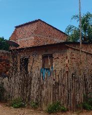 com que a cor alaranjada dos tijolos seja predominante na paisagem urbana (AGUIAR, 2017, p.37).