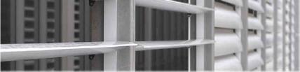Controlo do sistema de anti-condensação dos tectos radiantes Controlo de estores e fachadas. Gestão da energia eléctrica.
