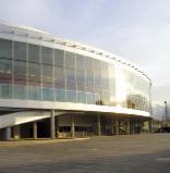 Referências de ABB ABB-KNX estabelece referentes reais de eficiência Estádio Alkmaar, Holanda Aeroporto de Pequim, Xangai Tecnologia instalada KNX Conexão, regulação, controlo central e cenários de
