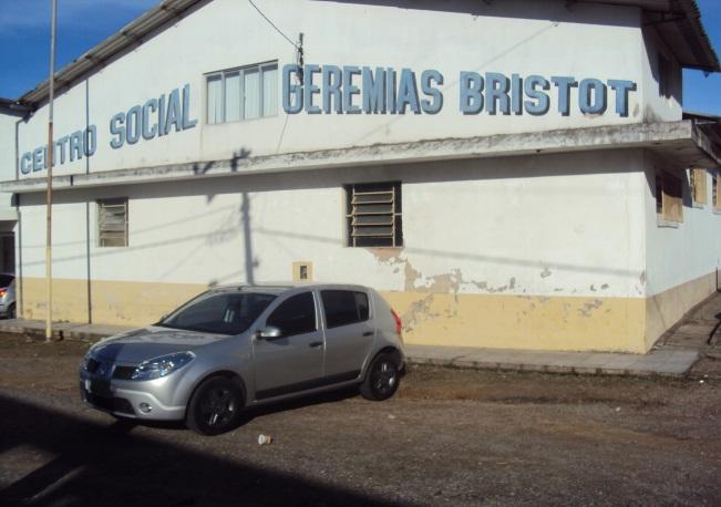 Abrigo 15: Centro Social Geremias Bristót, Rua