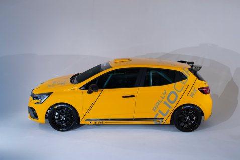 Durante o Grande Prémio da França de Fórmula 1, a Renault Sport Racing apresentou três versões para competição-cliente do Novo Renault CLIO, derivadas do modelo que está prestes a chegar aos