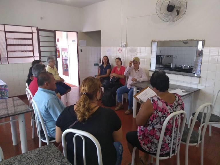 REUNIÃO DAS FAMÍLIAS: