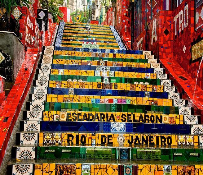 Escadaria Selarón A Escadaria Selarón é obra do artista chileno Jorge Selarón.