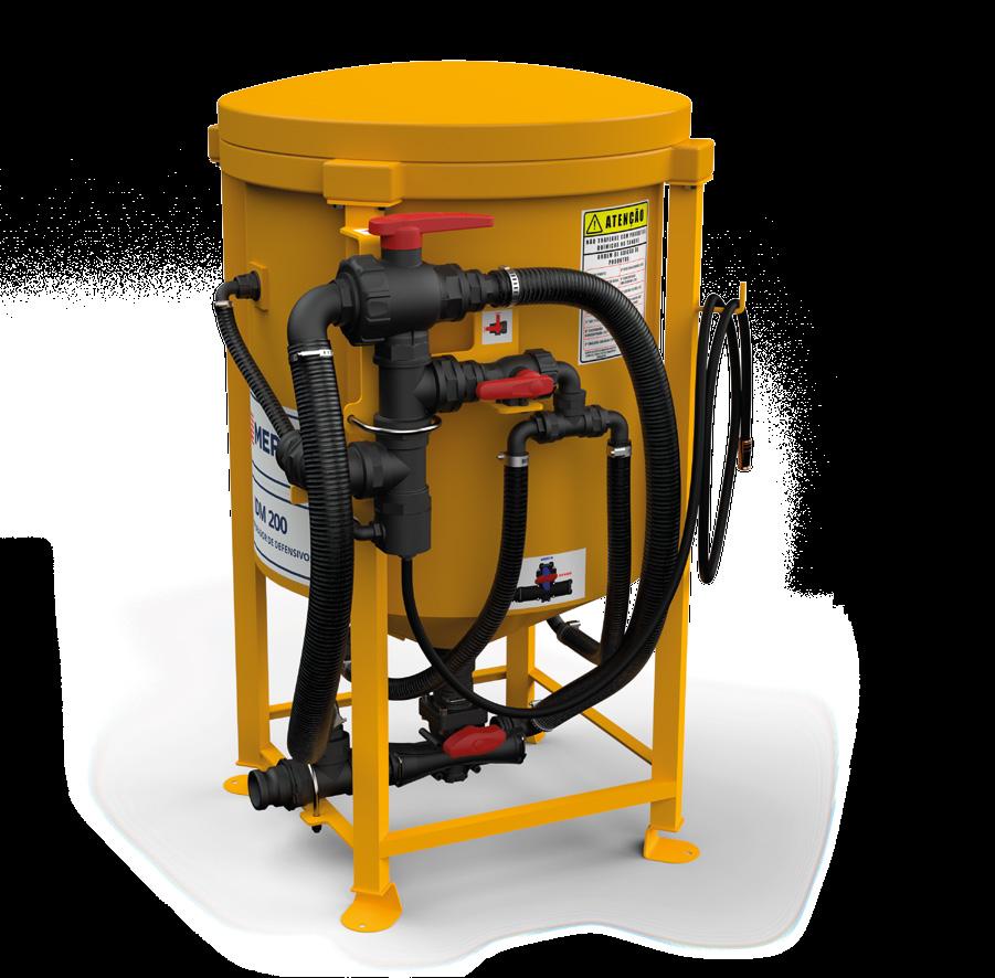 Produtos e água são transportados juntos, facilitando a incorporação no tanque do pulverizador.