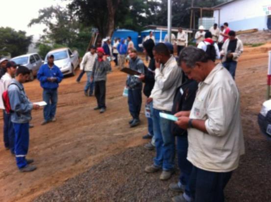 Assim como foram abordados o trabalho de separação e destinação do lixo dos canteiros de obras e a instalação de Estações de Tratamentos de Esgoto (ETE s), iniciativas promovidas no Programa de