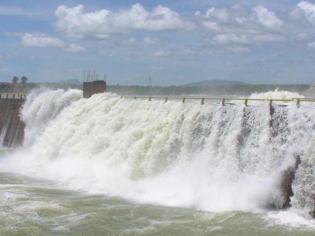 Recuperaço da Segurança Hidráulica Barragem Delmiro Gouveia CONSEQUENCIAS