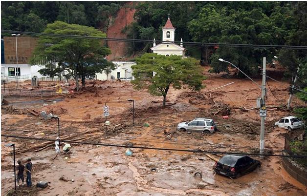 33 Jesus é o único Amigo verdadeiro e de Verdade que podemos ter, que não nos ajuda a satisfazer as nossas paixões, mas que morreu