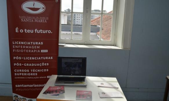 DIA DO ENSINO SUPERIOR NA ESCOLA SECUNDÁRIA RODRIGUES DE FREITAS Inserido no road show para o ano letivo 2017/ 2018, a ESSSM esteve presente no Dia do Ensino