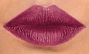 LÁPIS LABIAL chic purple 73248 brown brown 71497 nude malva 71498 red supreme