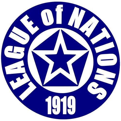 Liga das Nações Foi uma organização internacional criada pós-guerra, onde as potências vencedoras se reuniram para negociar um acordo de paz.