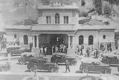 O SISTEMA FERROVIÁRIO EM TERESÓPOLIS Estação terminal da Várzea