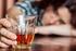 Consumo frequente de bebidas alcoólicas por adolescentes escolares: estudo de fatores associados
