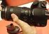 Primeira câmara D-SLR da Sony apresenta. uma resolução de 10 Megapixeis. e incorpora Super SteadyShot