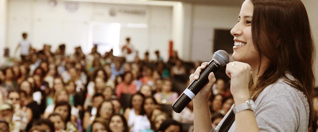 Compromisso com um Pernambuco melhor para todos. Políticas para a juventude Educação Básica Os jovens são a base do desenvolvimento do País.