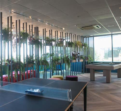13 Ambiente moderno e colaborativo Um novo modelo de escritório foi inaugurado em 2018 na sede da Edenred Brasil, em São Paulo (SP), onde trabalham mais de 500 pessoas.
