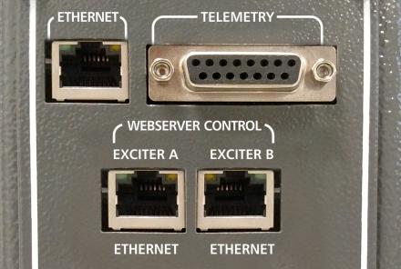 114 (rack 19") Modulação Constelação FEC Intervalo Guarda IFFT Entradas ASI 1 ASI 2 FPF PPA GPS / ANT DQPSK, QPSK, 16QAM, 64QAM 1/2, 2/3, 3/4, 5/6, 7/8 1/4, 1/8, 1/16, 1/32 2K, 4K,