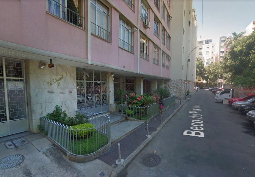 Leilão Judicial Dia 4//208 2ª Praça Apartamento 703, do edifício Chanel, situado no Beco do Pinheiro, n 7, Flamengo, Rio de Janeiro/RJ.