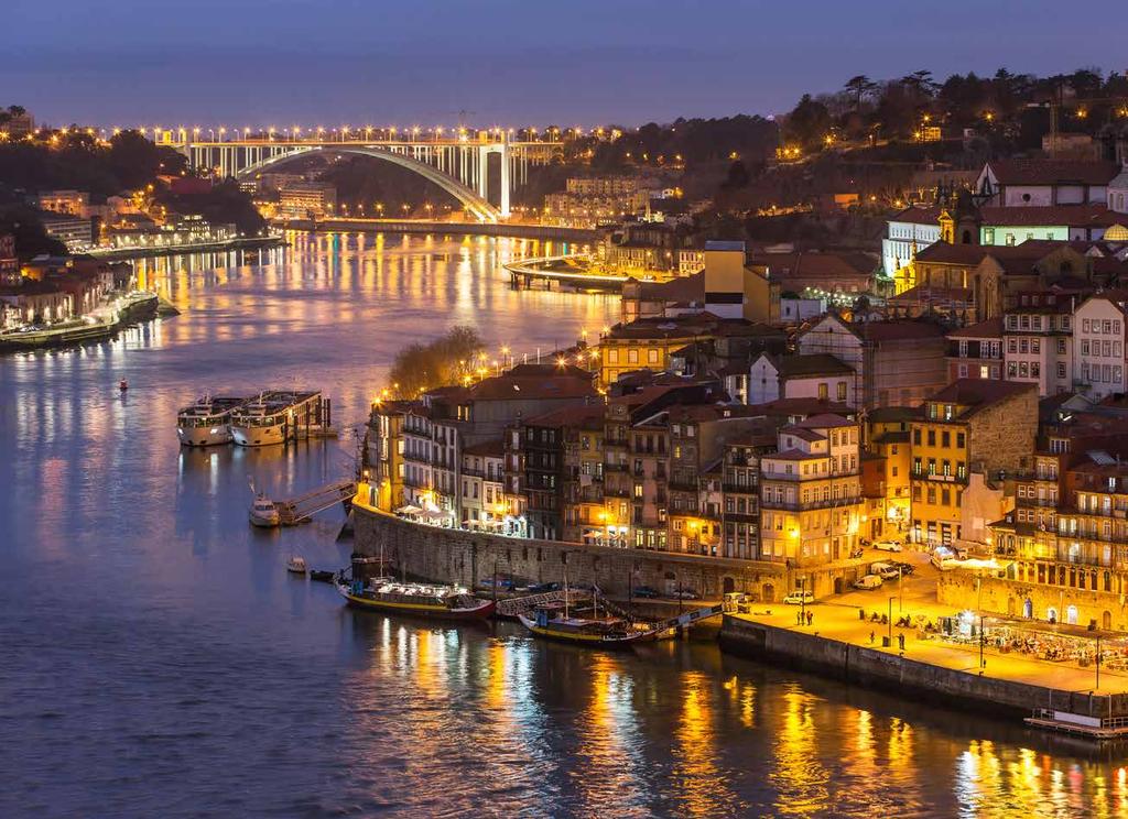 PORTO Porto é a segunda cidade mais importante de Portugal.